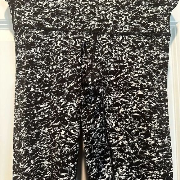 Lululemon Wunder under - Picture 4 of 6